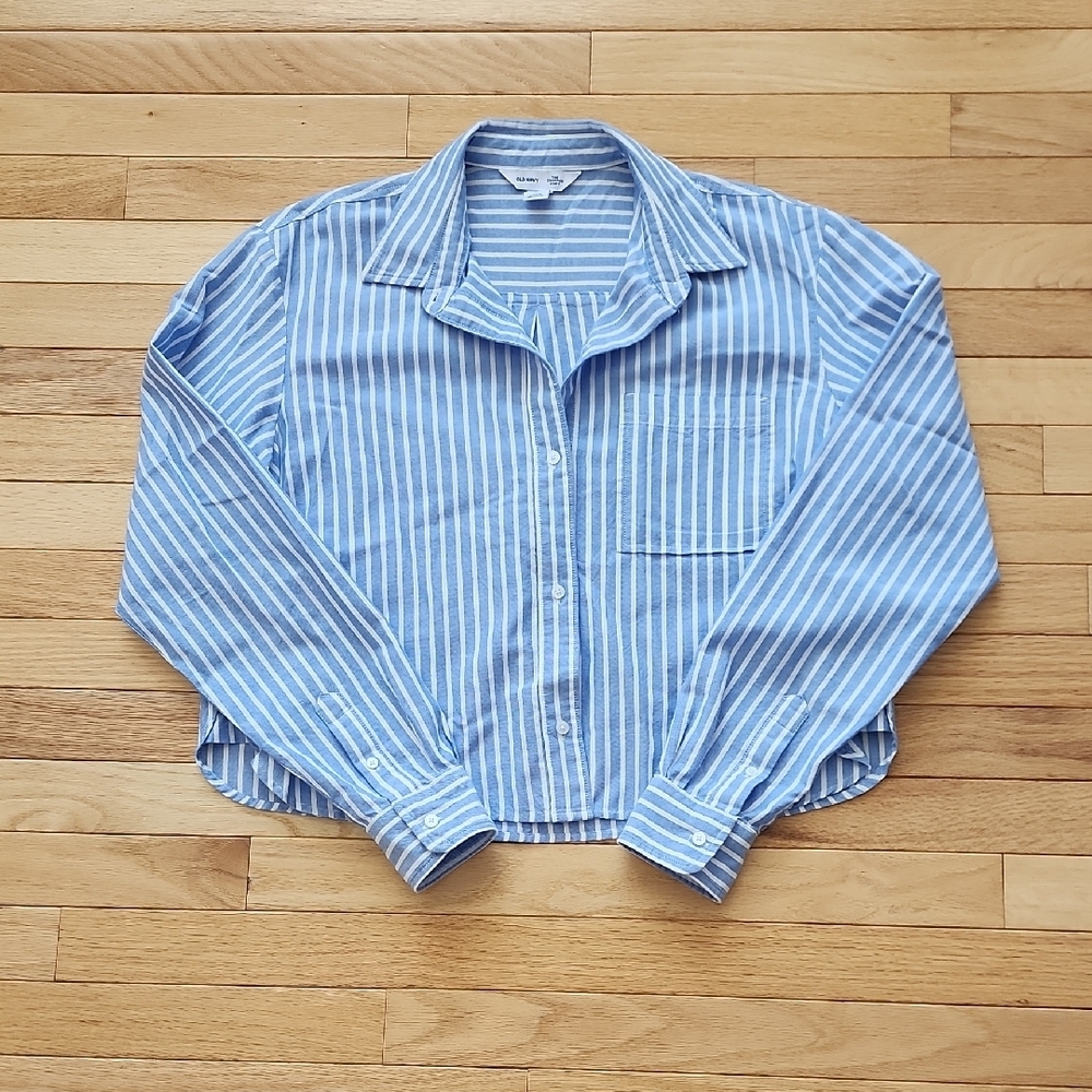 Old Navy Light Blue and White Striped Shirt - Picture 2 of 4